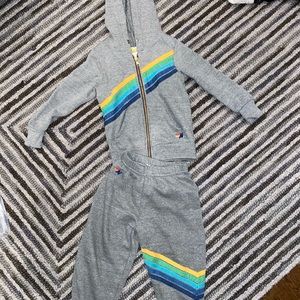 Aviator nation size 4 guc